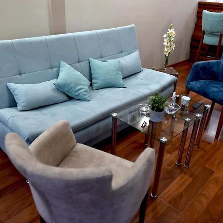 Apartman Royal Gornji Milanovac Kültér fotó